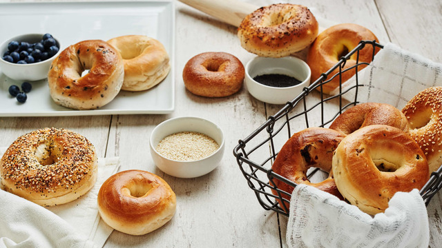 28 Assorted Bagels & 2 Lb Spread – Bagels your way cafe